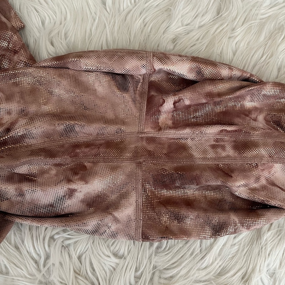 {Lululemon} Align Crop 23" Shine in Diamond Dye Misty Shell Cacao Diffuse Foil - Picture 9 of 10